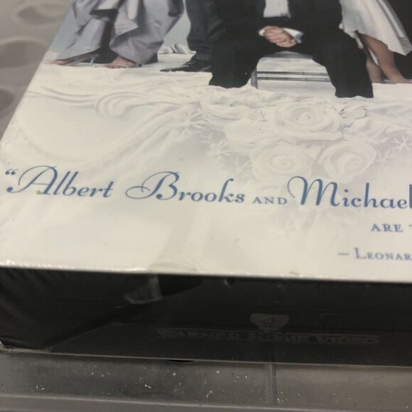 The In-Laws VHS Movie Warner Bros Albert Brooks Michael Douglas New Sealed - Picture 5 of 10